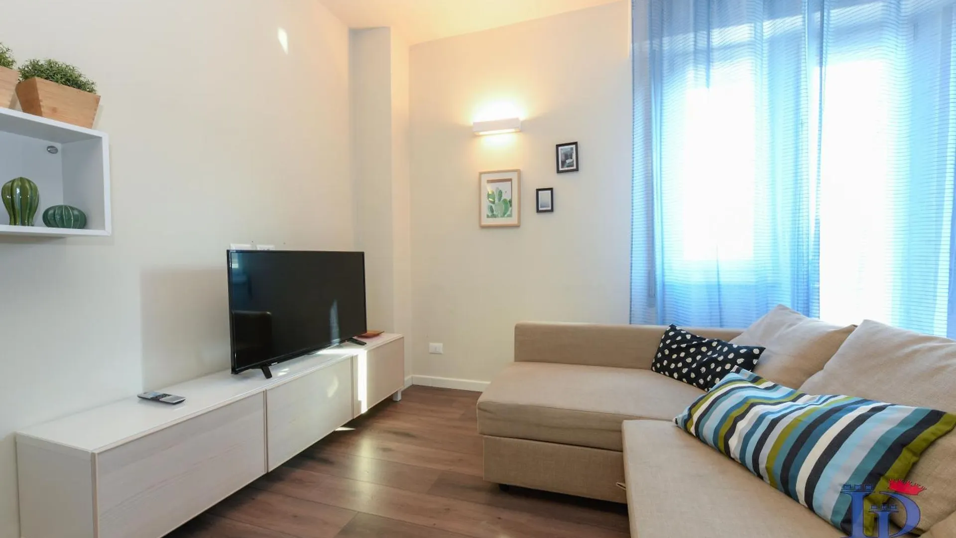 Desenzanoloft Official Partner Marriott Homes & Villas - Jack'S Penthouse 代森扎诺-德尔加达